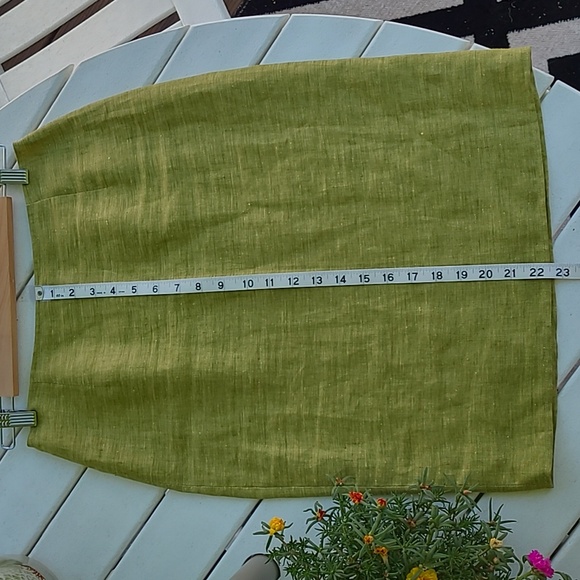 Finity Naturals 100% Linen skirt, size 4 - Picture 3 of 9